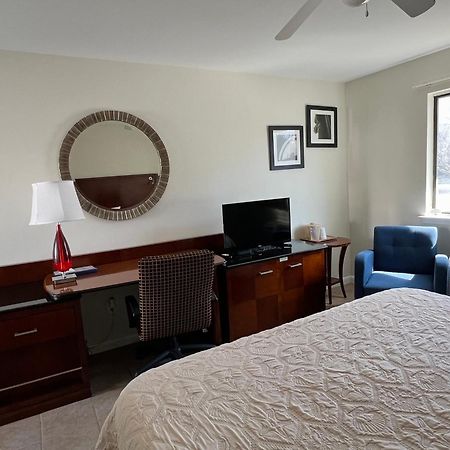 Sand Pebble Motor Lodge Point Pleasant Beach Bagian luar foto