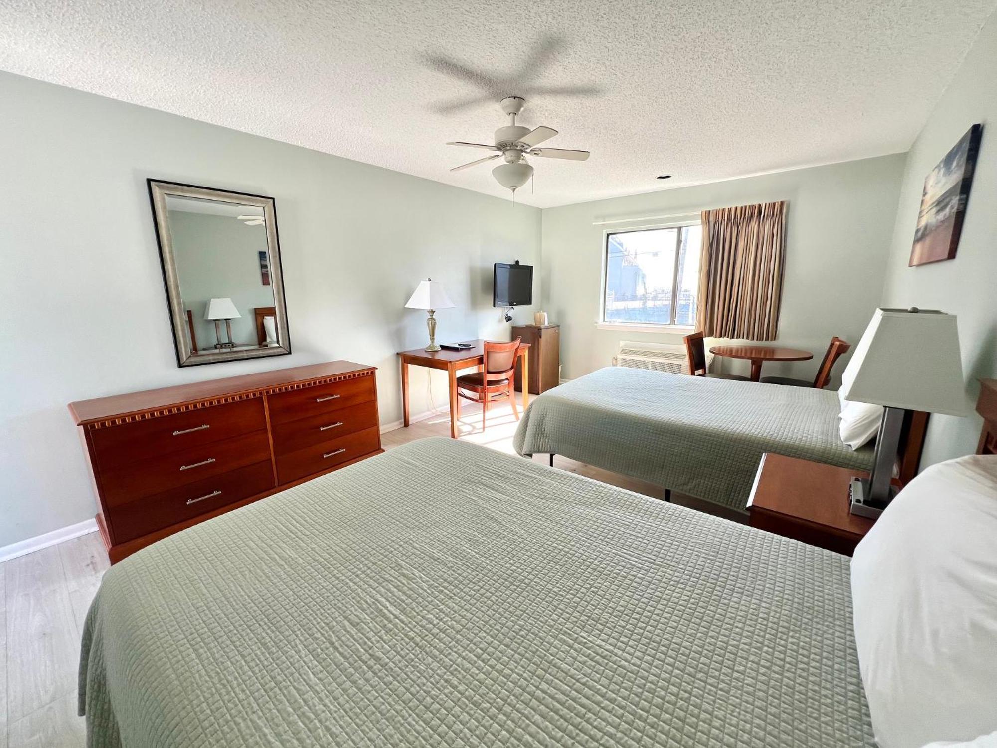 Sand Pebble Motor Lodge Point Pleasant Beach Bagian luar foto