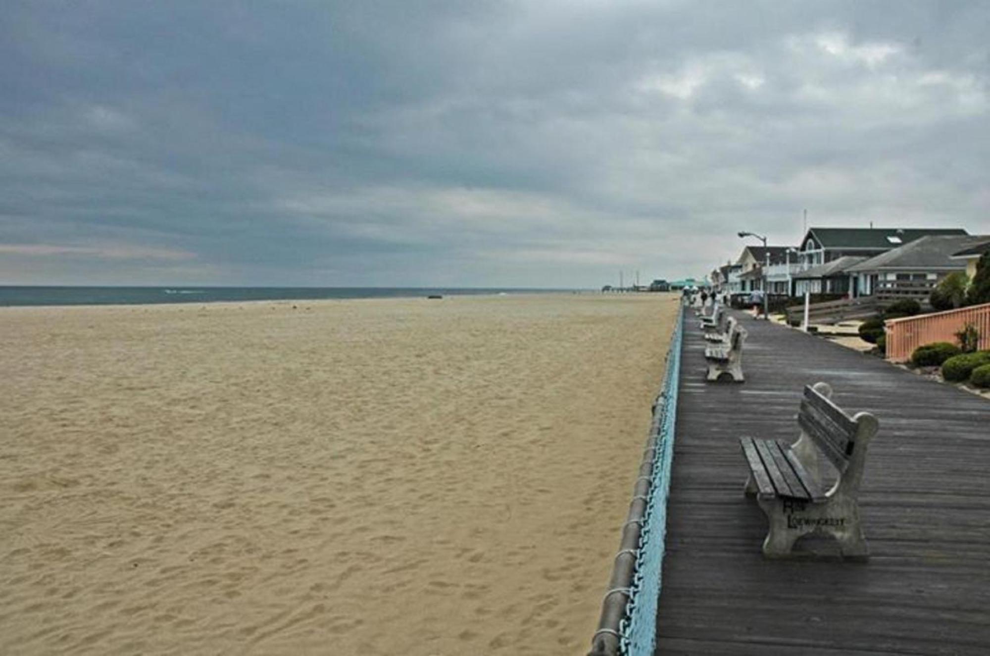 Sand Pebble Motor Lodge Point Pleasant Beach Bagian luar foto