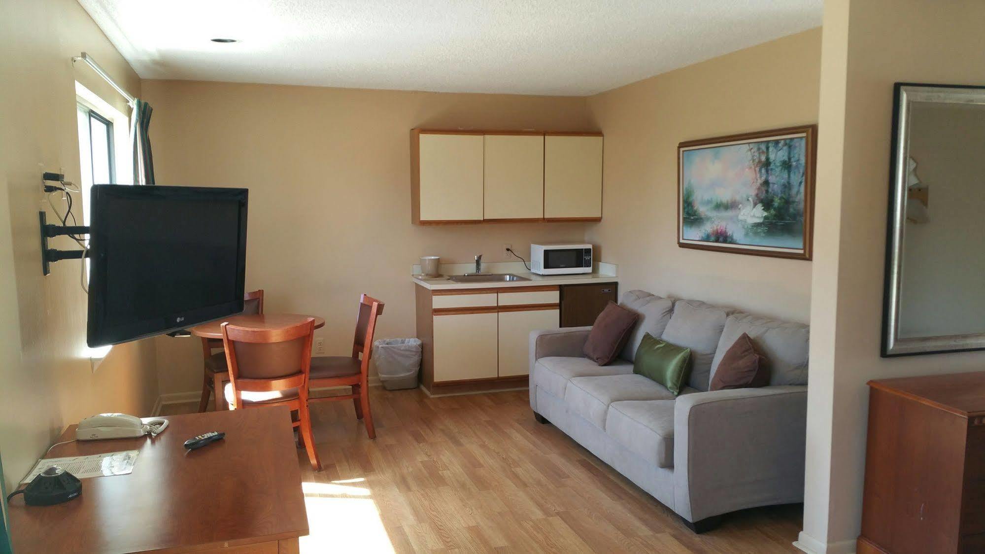 Sand Pebble Motor Lodge Point Pleasant Beach Bagian luar foto