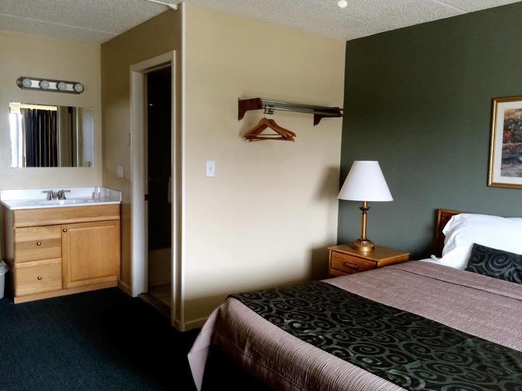 Sand Pebble Motor Lodge Point Pleasant Beach Bagian luar foto