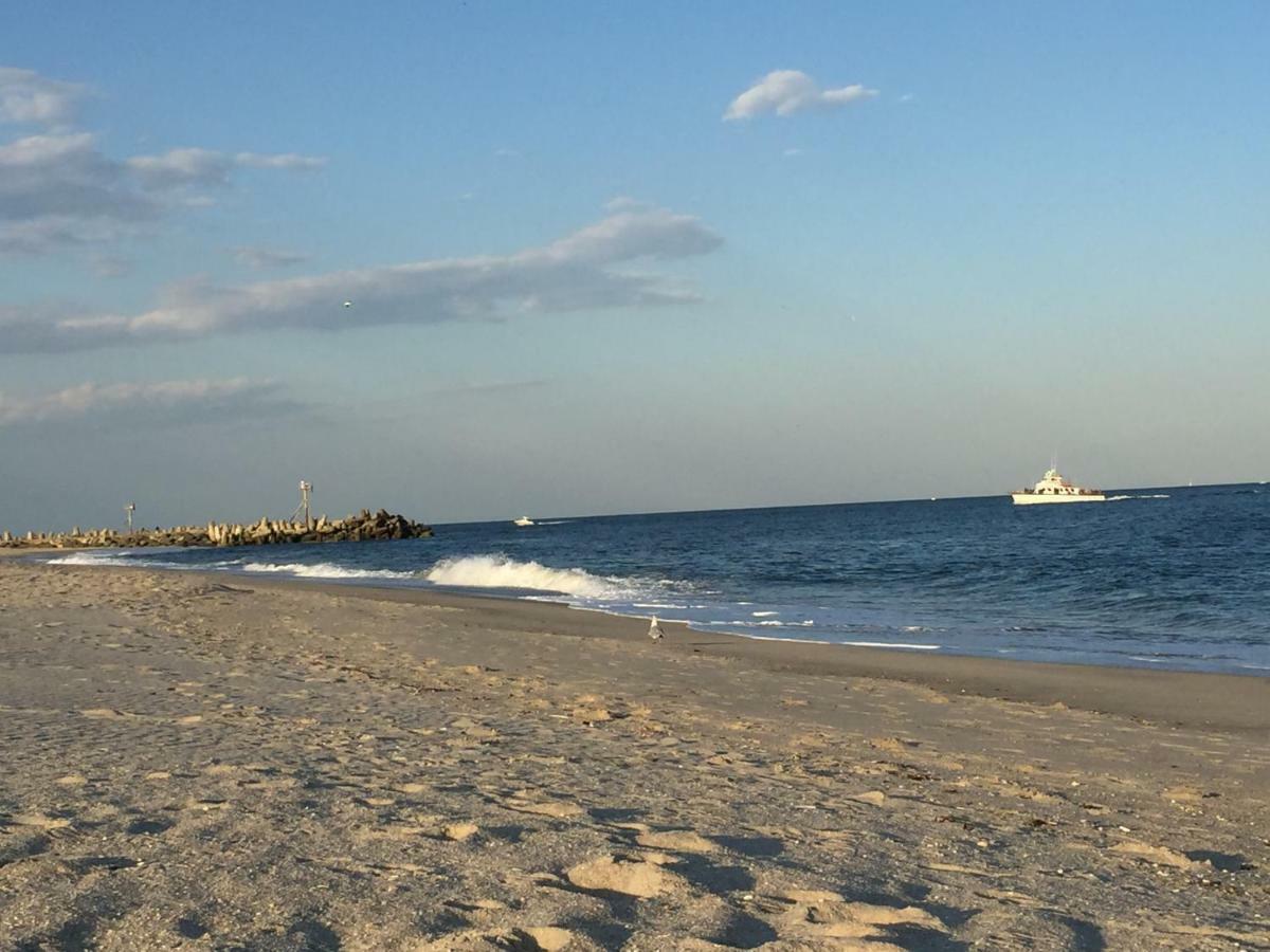 Sand Pebble Motor Lodge Point Pleasant Beach Bagian luar foto